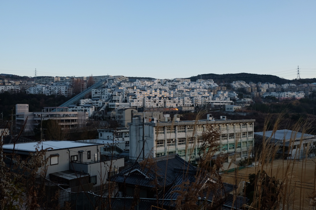 ＪＲ西宮名塩付近 ナシオン