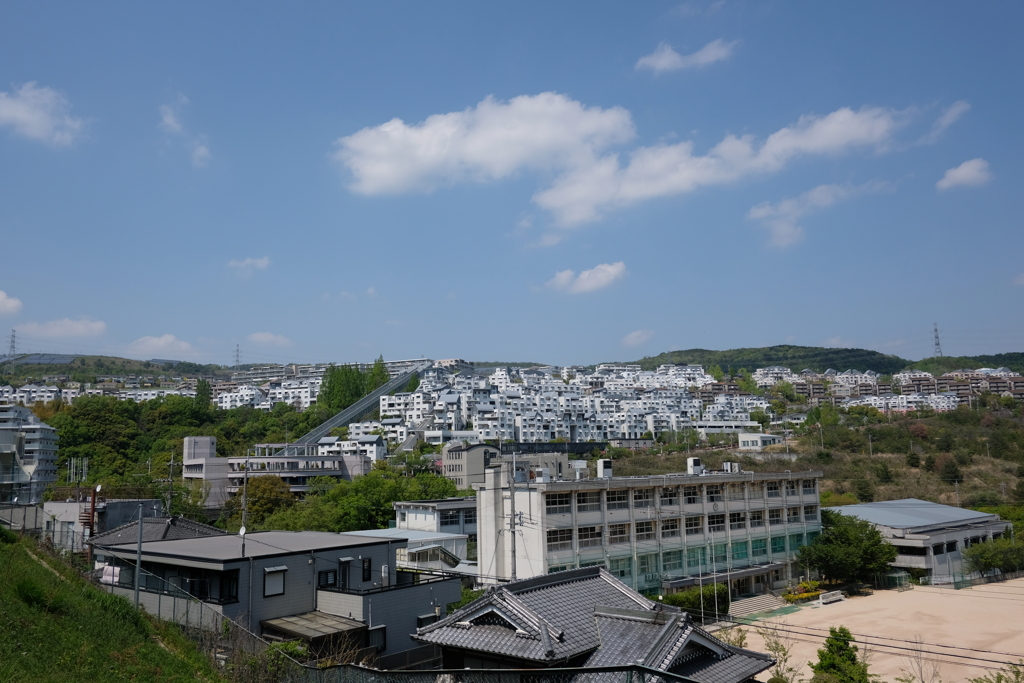 DSCF5275　ナシオン全景　１８ｍｍで初めての撮影