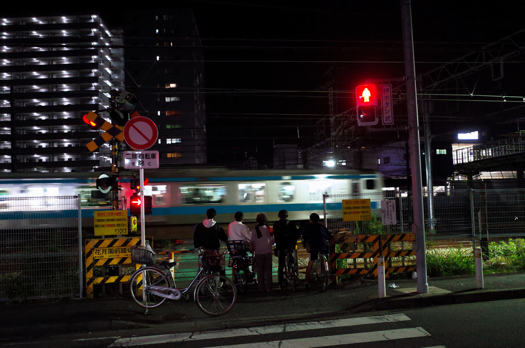 通過待ち