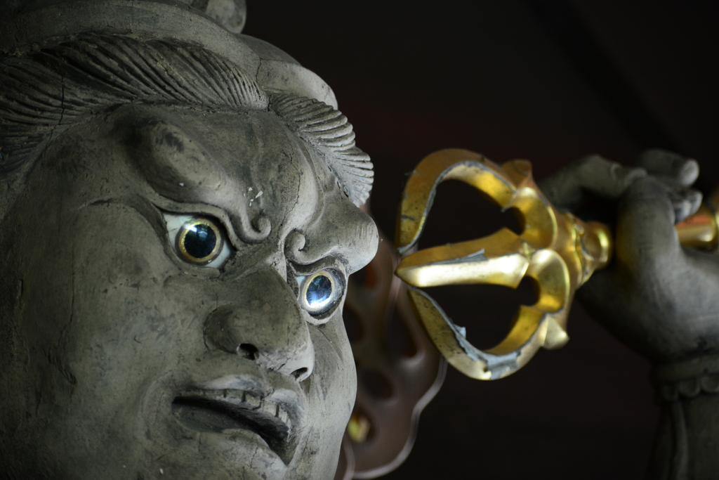 鎌倉妙本寺の仁王像