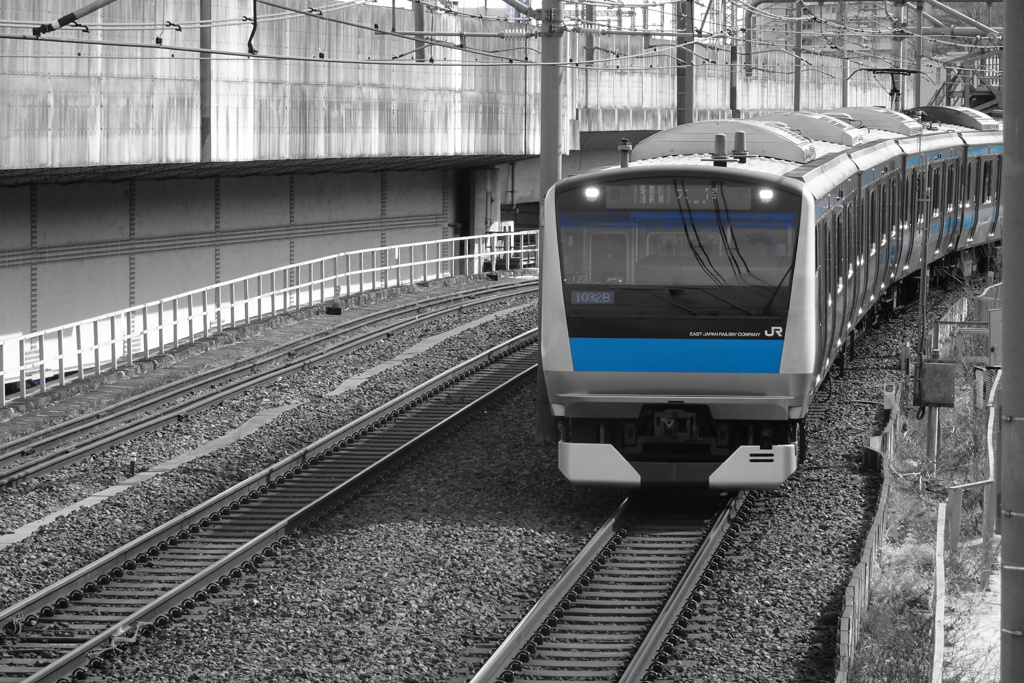 京浜東北線（王子駅）