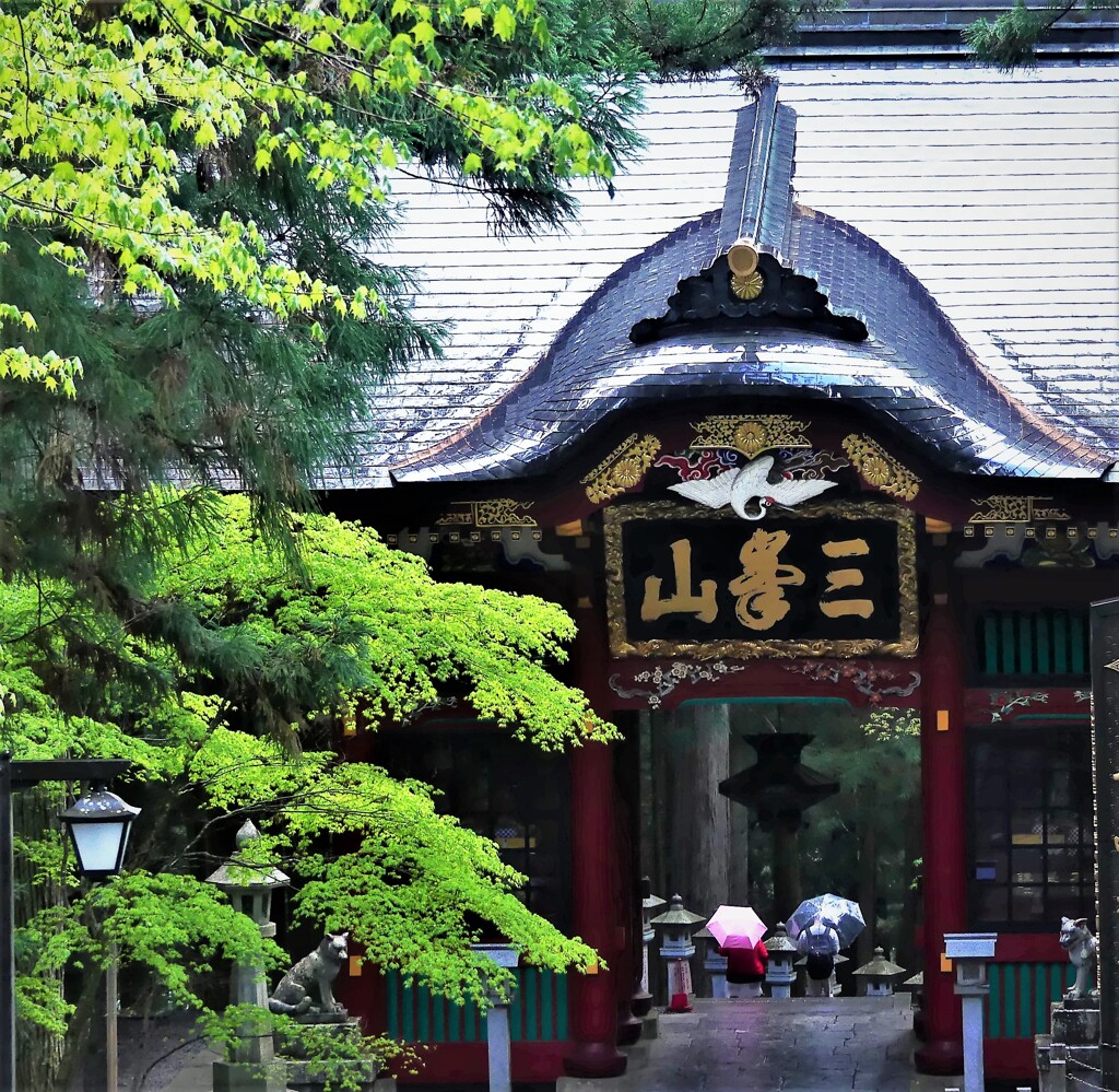 雨の三峯神社①