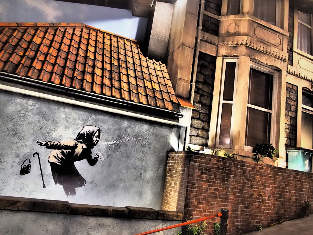 ＷHO ＩS ＢANKSY？ (3)