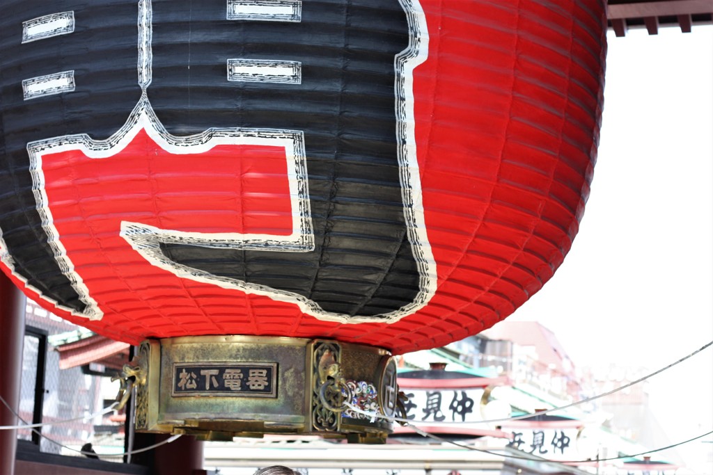 雷門(風雷神門）の大提灯