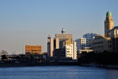 万国橋より山下公園方向を望む