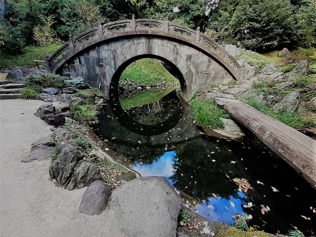 小石川後楽園　円月橋