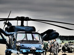 UH-60救難ヘリコプター
