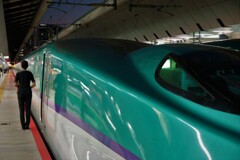 はやぶさ２９号（H5系新幹線）