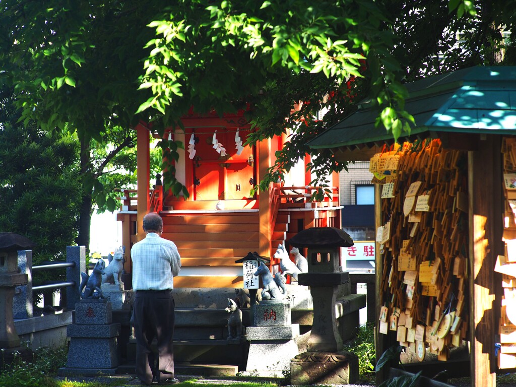 祠