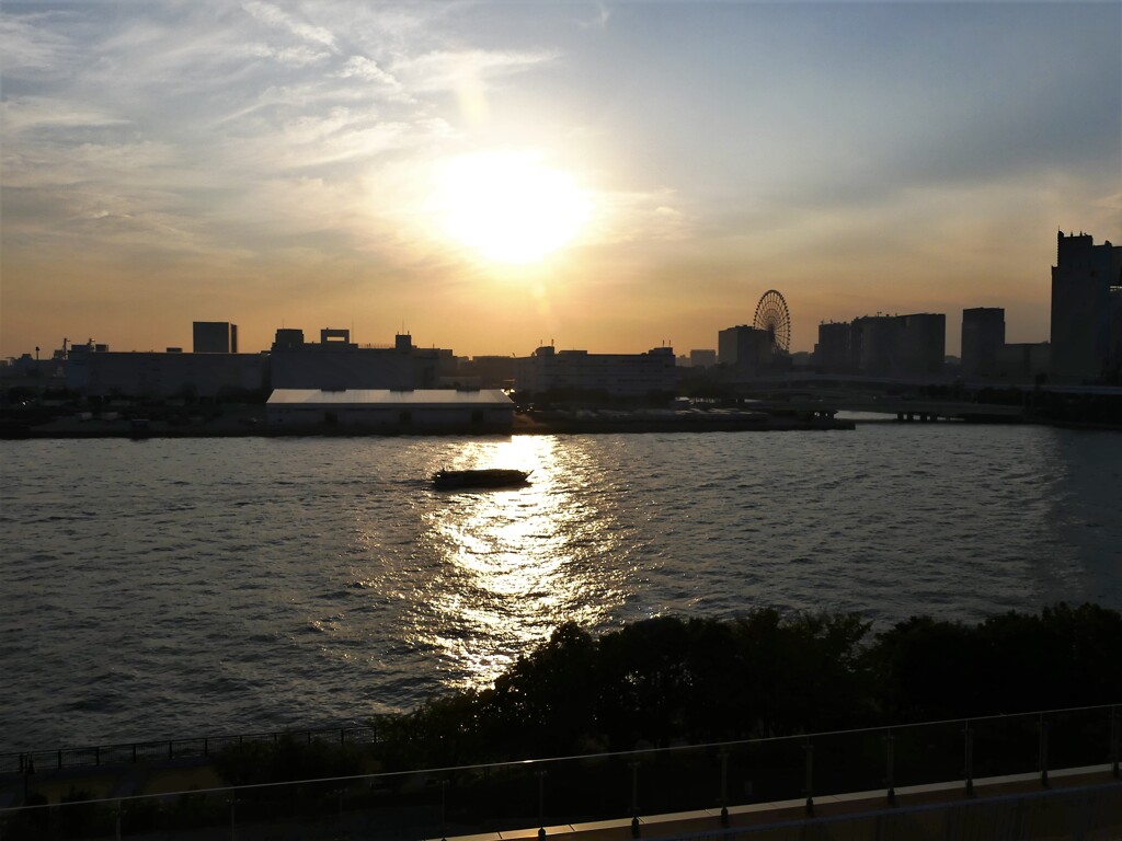 有明の夕陽