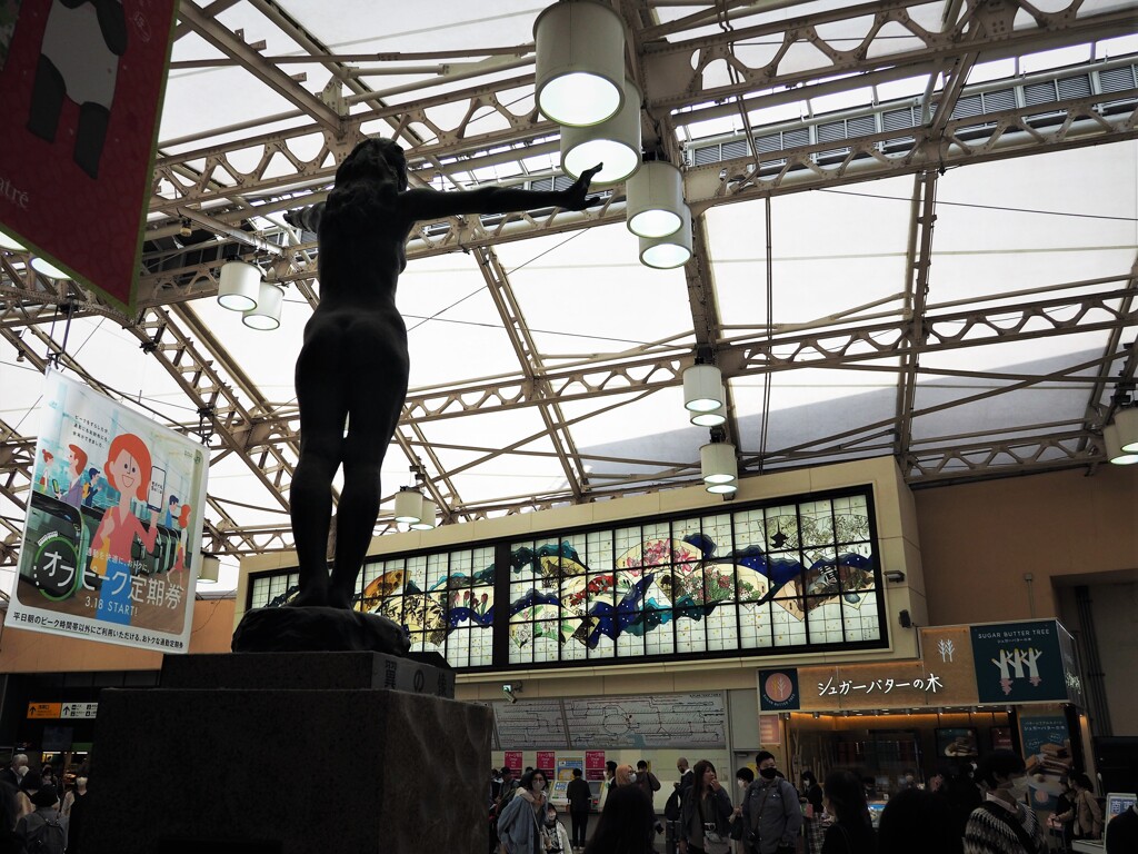 上野駅中央改札前②