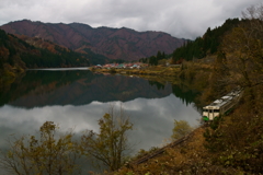 只見川