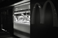 閉店後マック