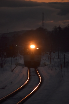 夕暮雪鉄景
