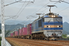 札幌行き貨物列車