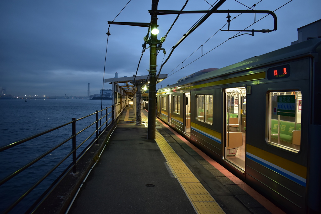 海芝浦駅