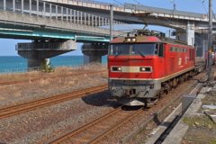 トンネル抜出しの通過