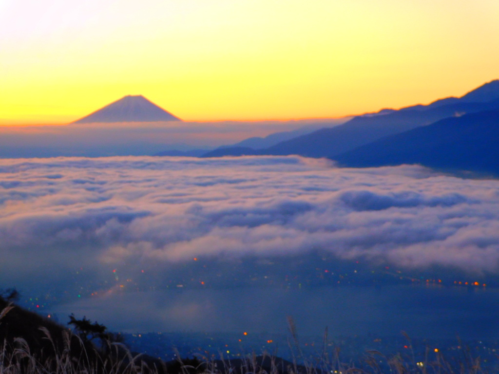 高ボッチ山からの夜明け