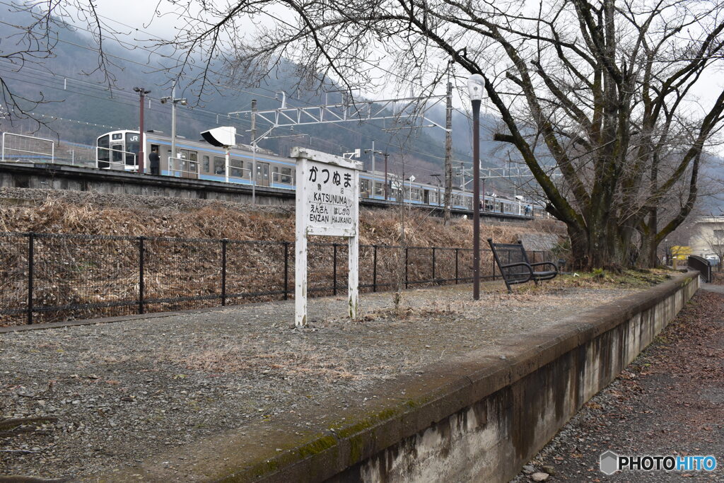 レールの無い駅