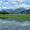 五月晴れの北アルプス水鏡