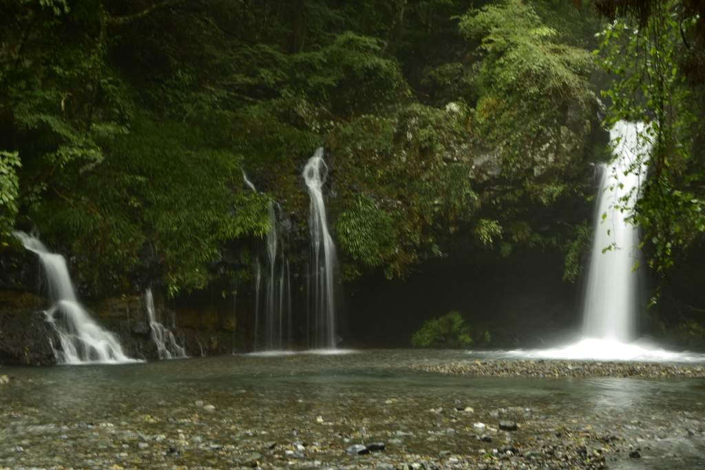 陣馬の滝