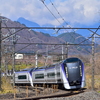 甲斐駒ヶ岳・鋸山を背に新宿へ