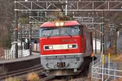 トンネルを抜けたら駅だった