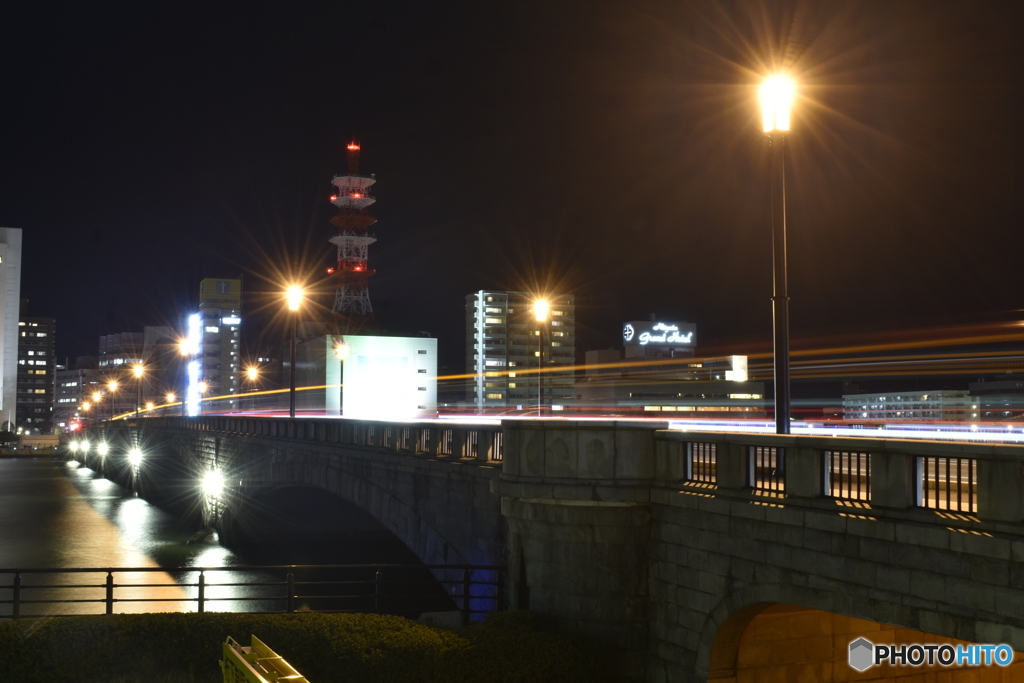 Night bridge
