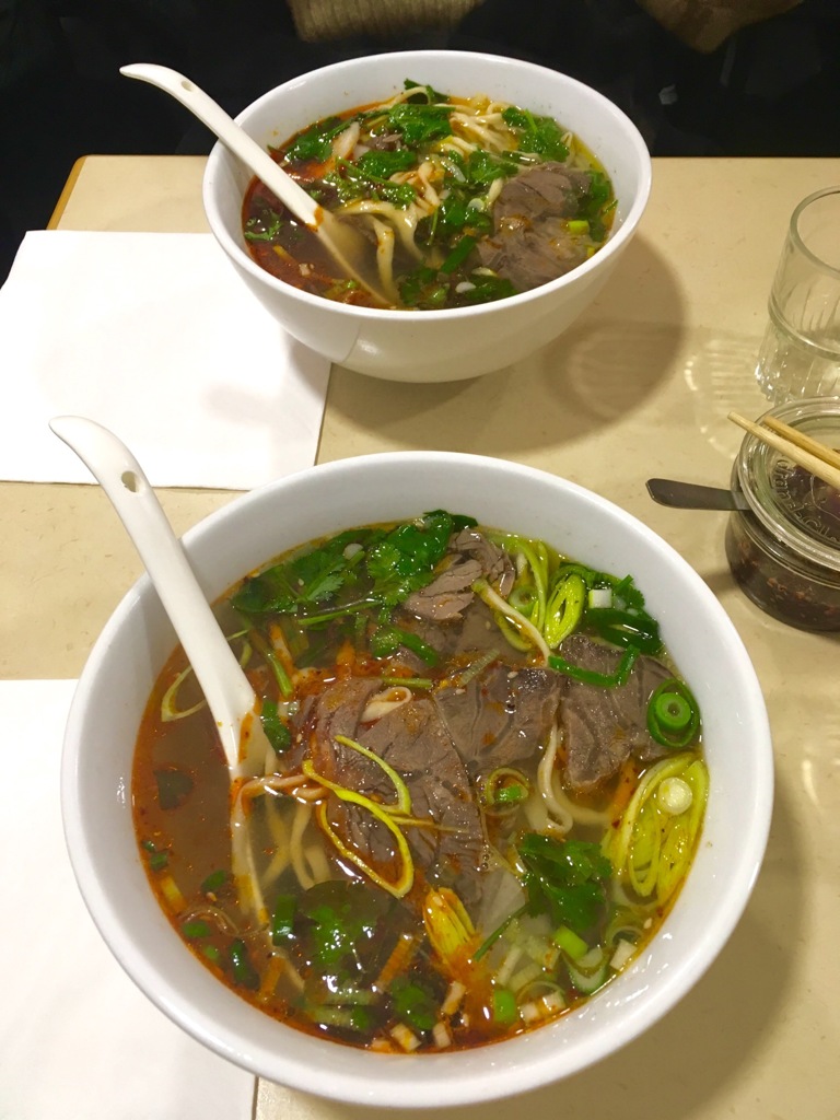 パリでいただく蘭州麺