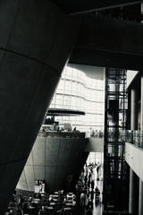 国立新美術館