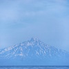海に浮かぶ富士