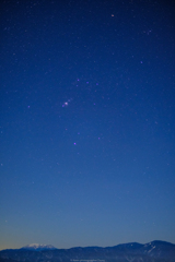 御嶽山と星空