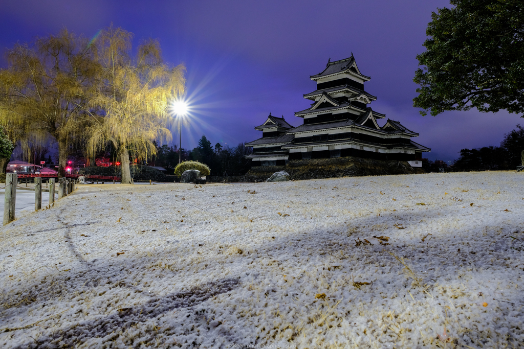 雪降れど少ない