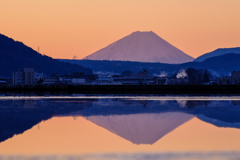 諏訪湖の逆さ富士