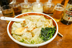 雲吞麺