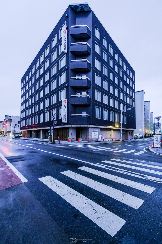 銀行