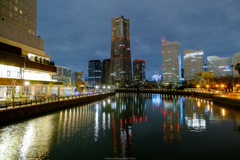 横浜
