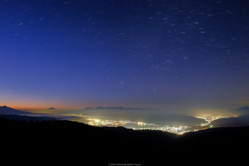 朝5時：夜と朝が交代する時