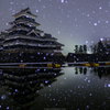 雪降る朝