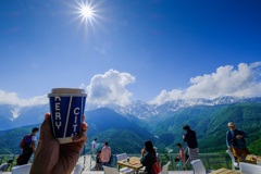 眺めのいいカフェにて