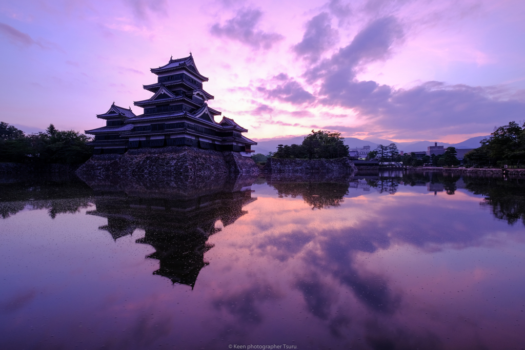 雲と城