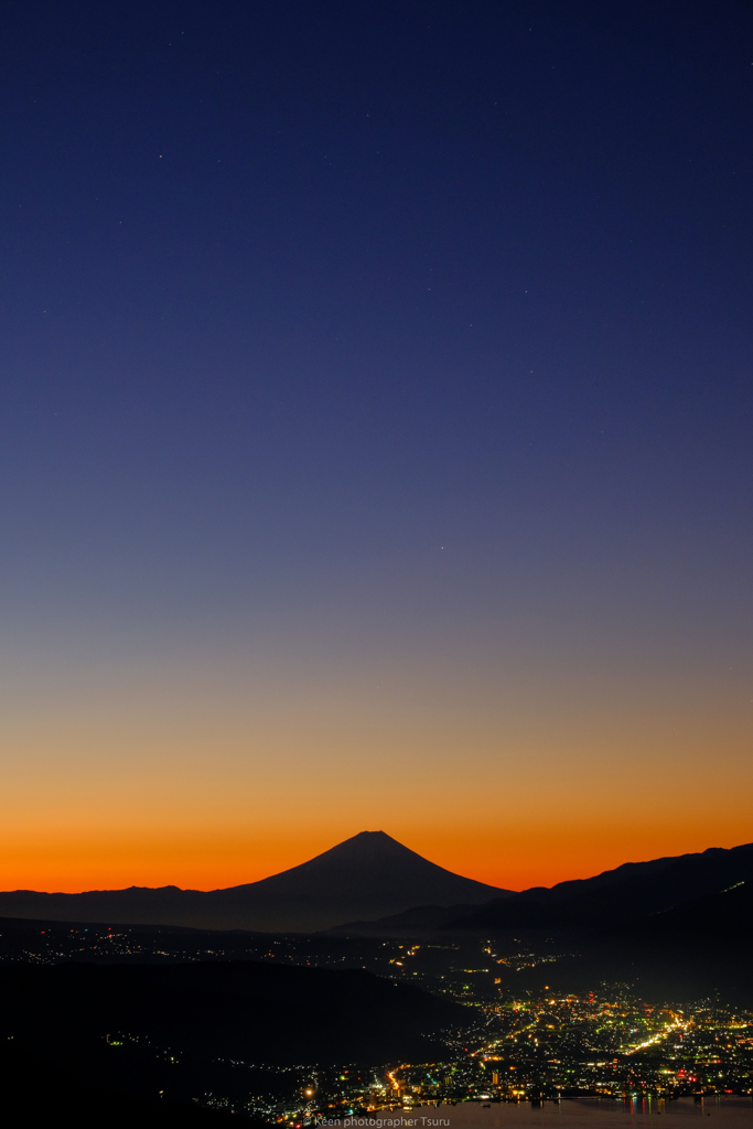 夜から朝へのグラデーション by Tsuru23 (ID:9248285) 写真共有サイトPHOTOHITO 夜から朝へのグラデーション by Tsuru23 (ID:9248285) 写真共有サイトPHOTOHITO