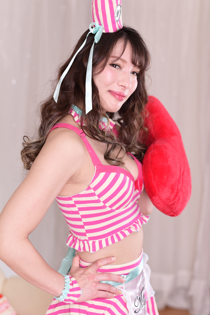 志築杏里B2
