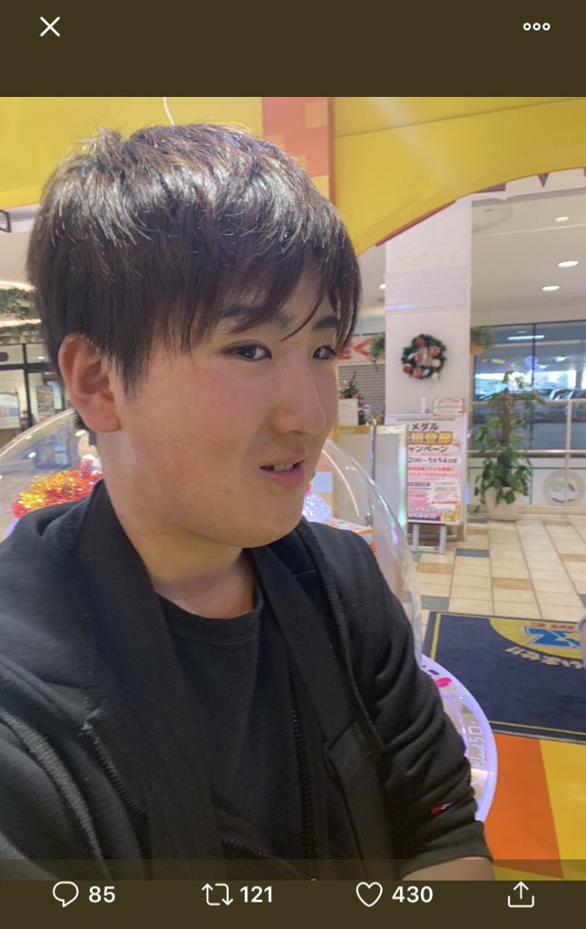 D6E49D06-DA48-4986-AD2C-E0027237CDB6