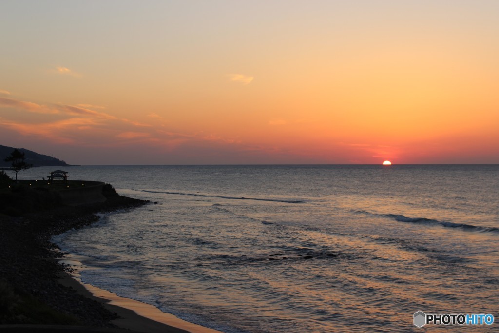 日本海に沈む夕日