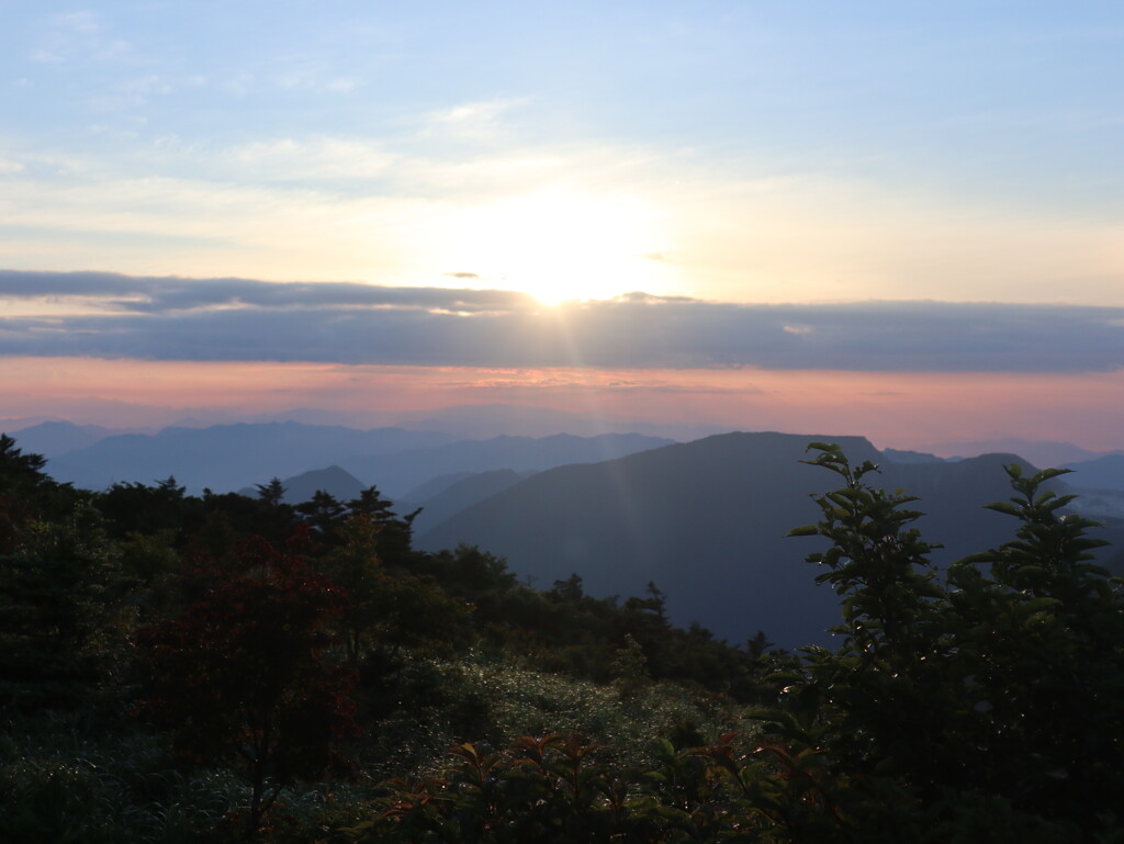 天狗の森　日の出