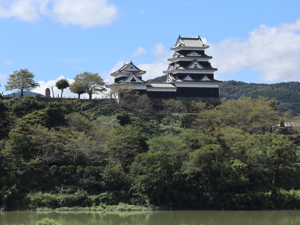 大洲城と肱川