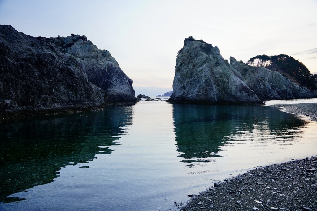 朝凪の浄土ヶ浜