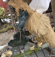 まだ  コートが離せません。