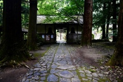 涼を求めて参拝